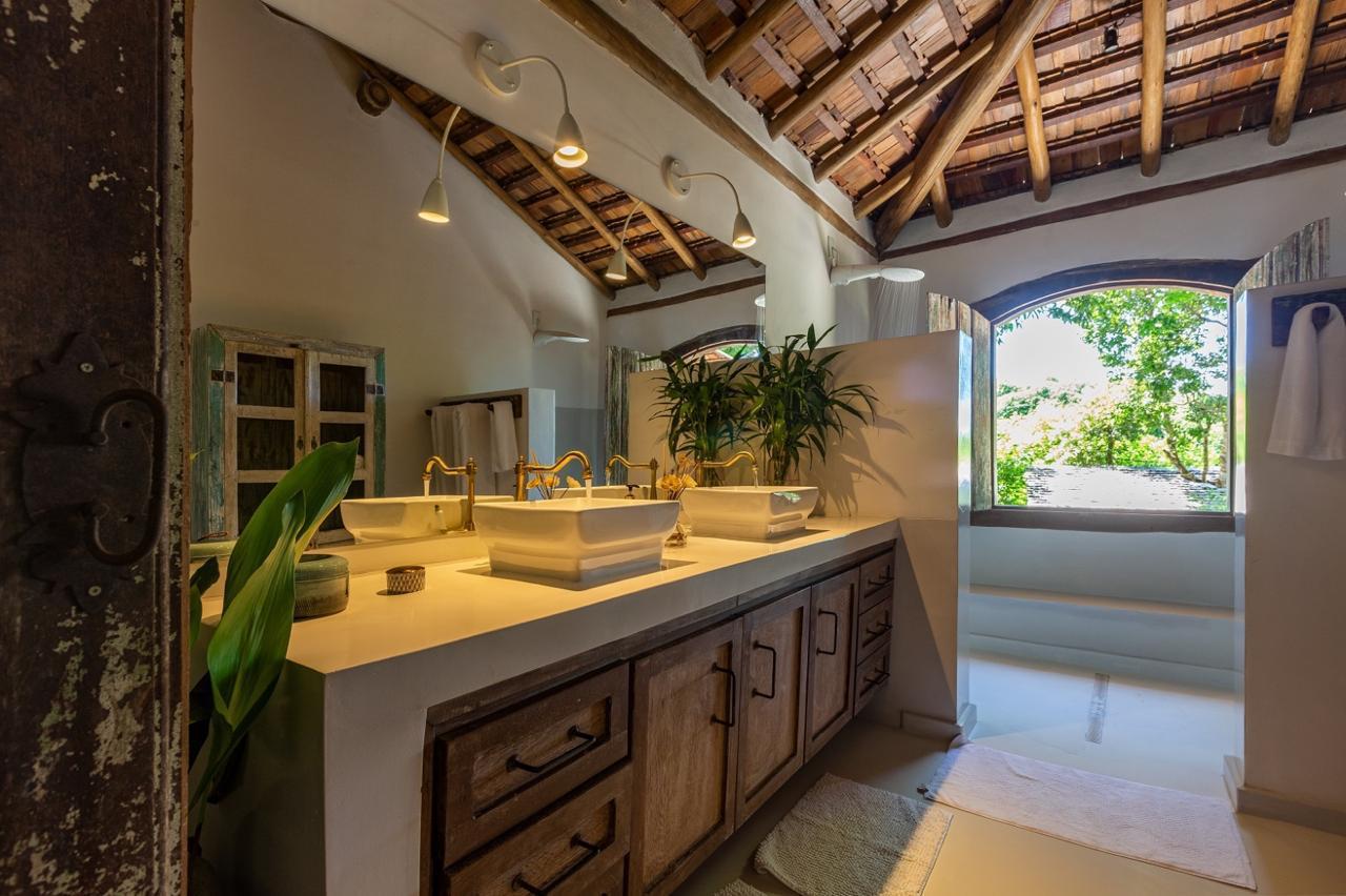 CASA 16 - PROX. AO QUADRADO