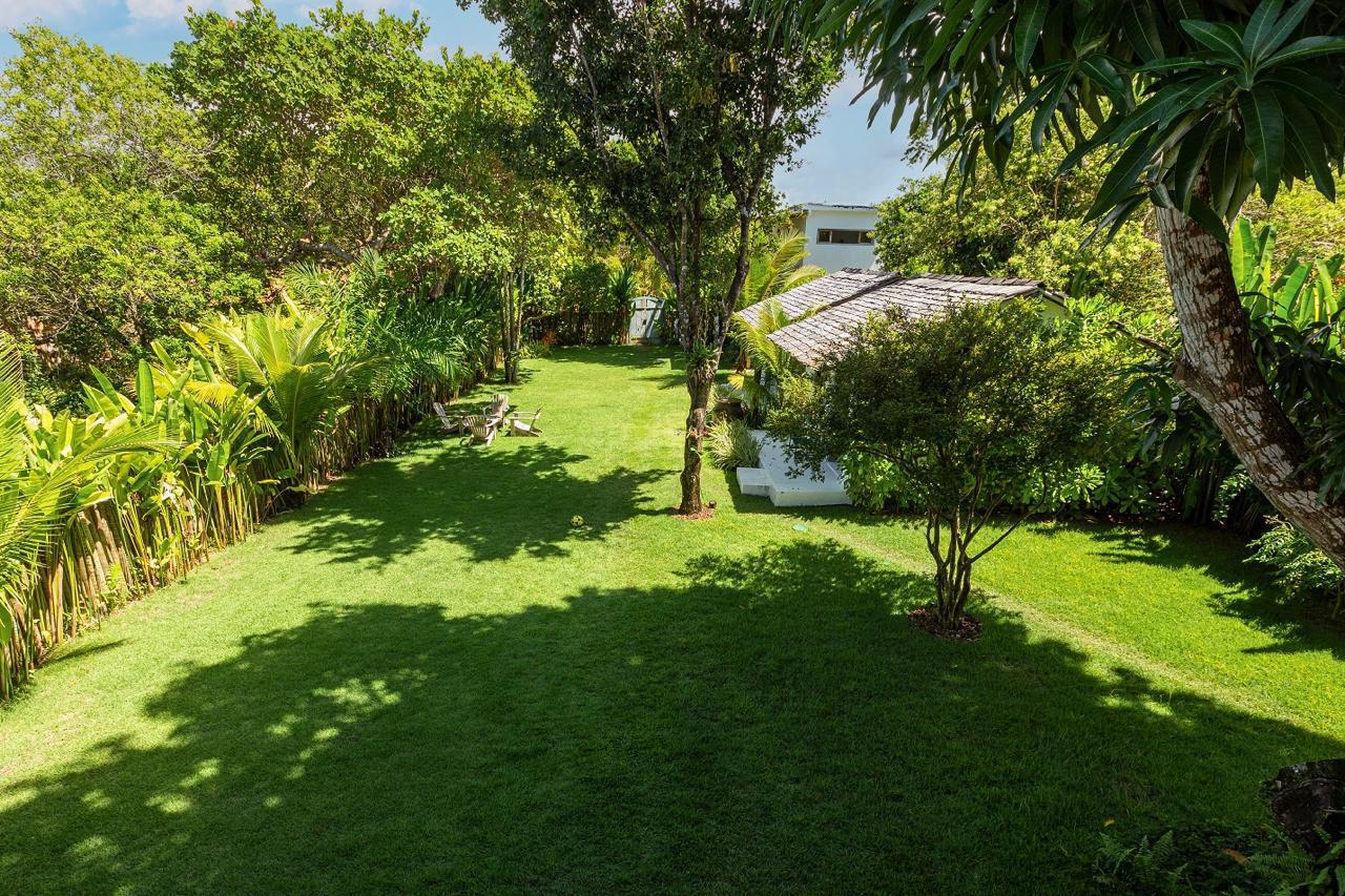 CASA 16 - PROX. AO QUADRADO