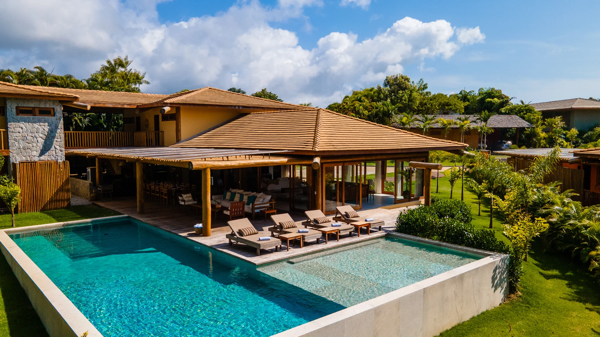 CASA 88 - COND. VILLAVISTA GOLF