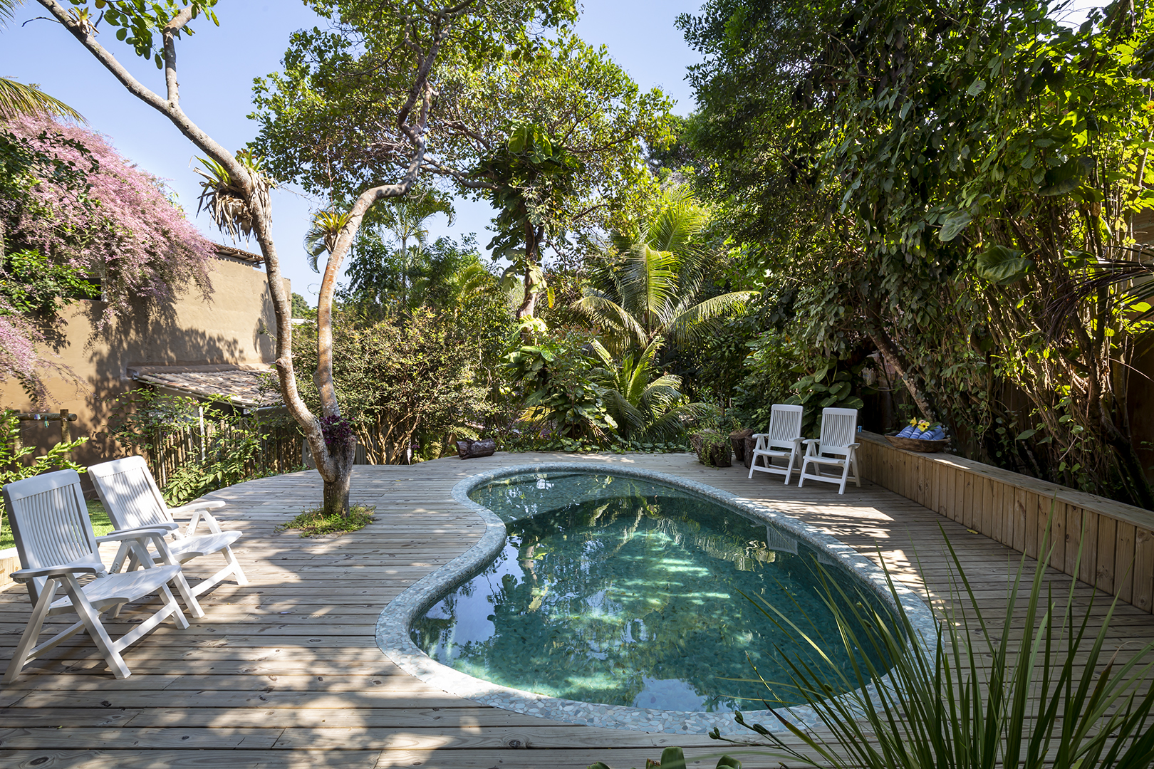 CASA 01 - PROX. AO QUADRADO