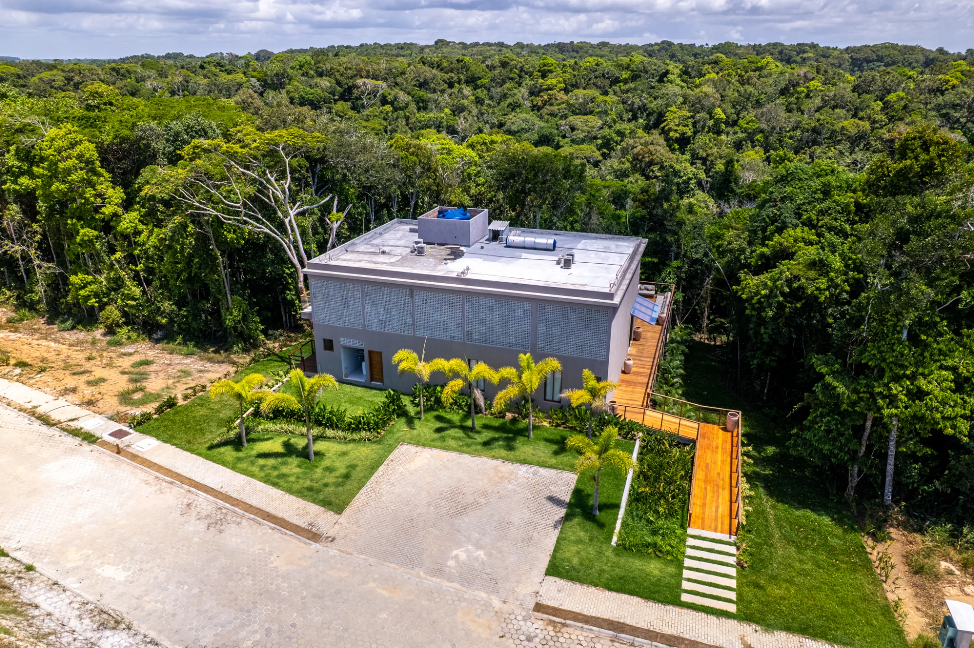 CASA 09 - ESTRADA DOS MACACOS